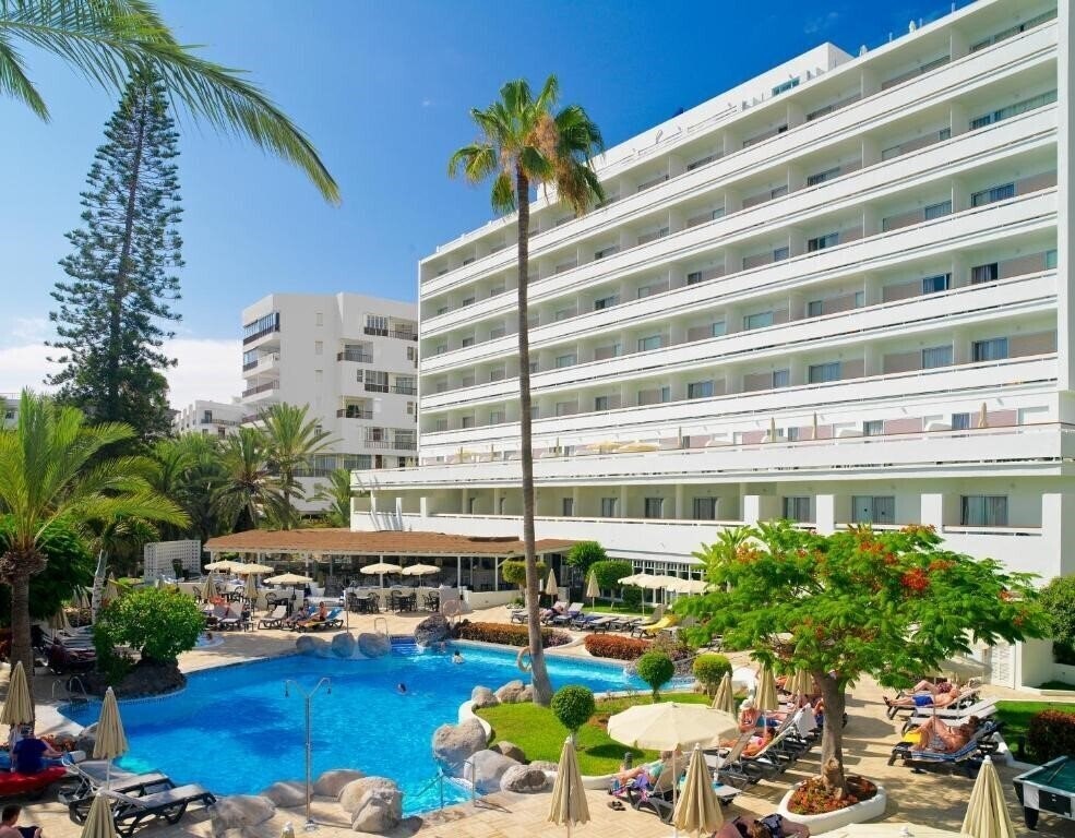 Hotel H10 Oasis Moreque 3*