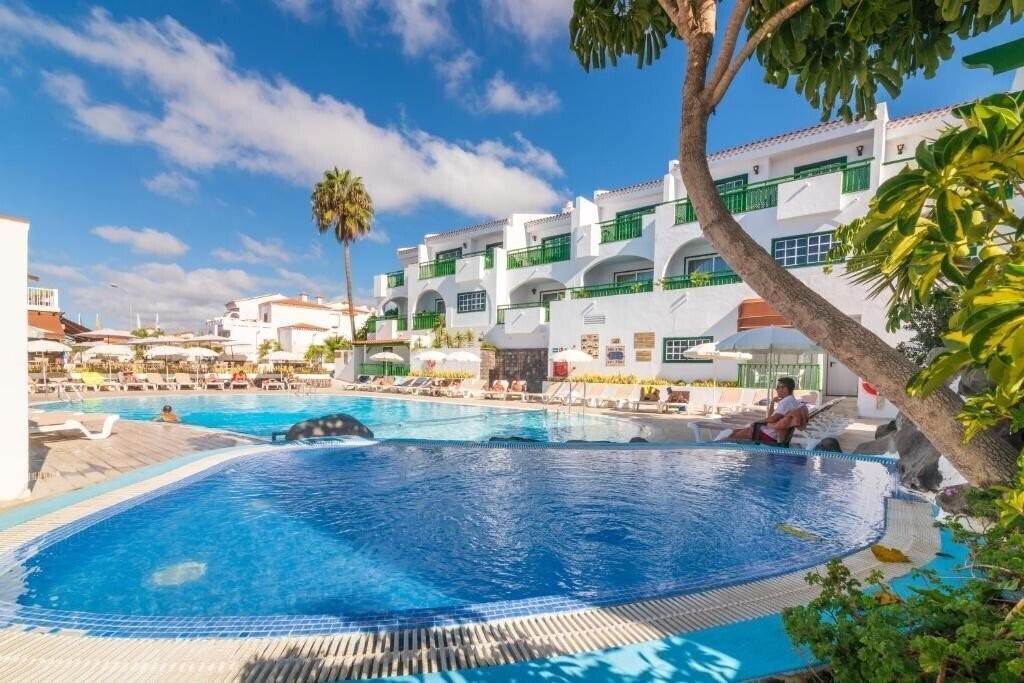 Hotel Aparthotel Neptuno 3*