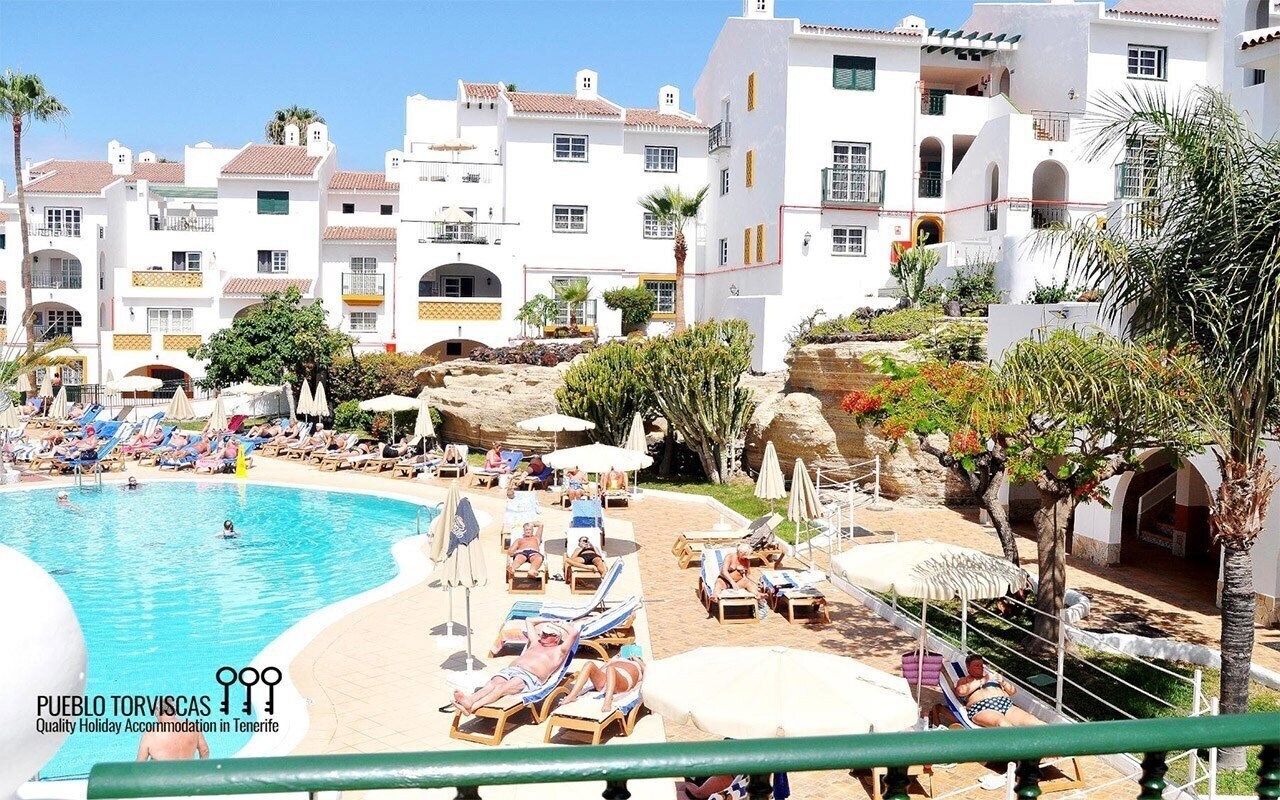 Hotel Pueblo Torviscas 3*