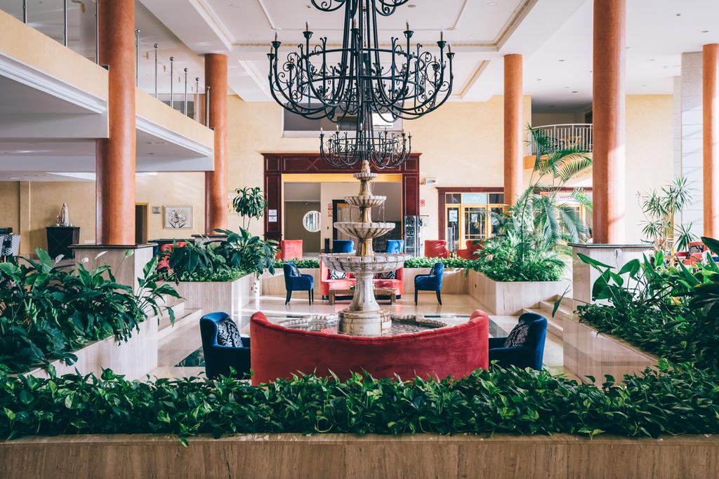Hotel Grand Muthu Golf Plaza Hotel & SPA 5*