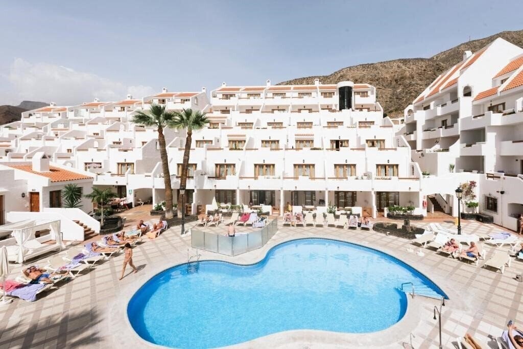 Obraz The Suites At Beverly Hills Tenerife Apts 3*