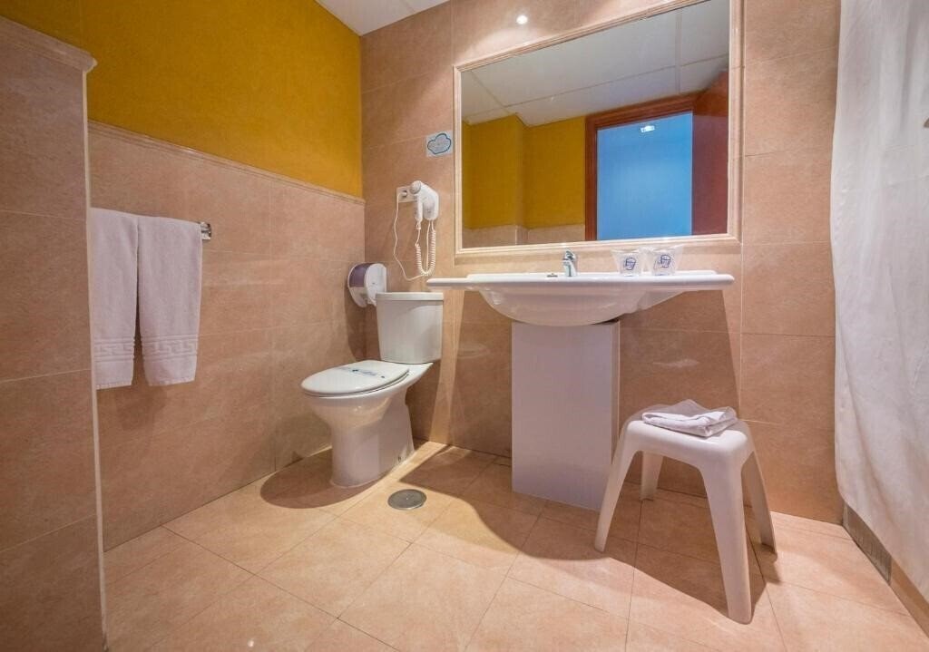 Zdjęcie Checkin Concordia Playa 4*