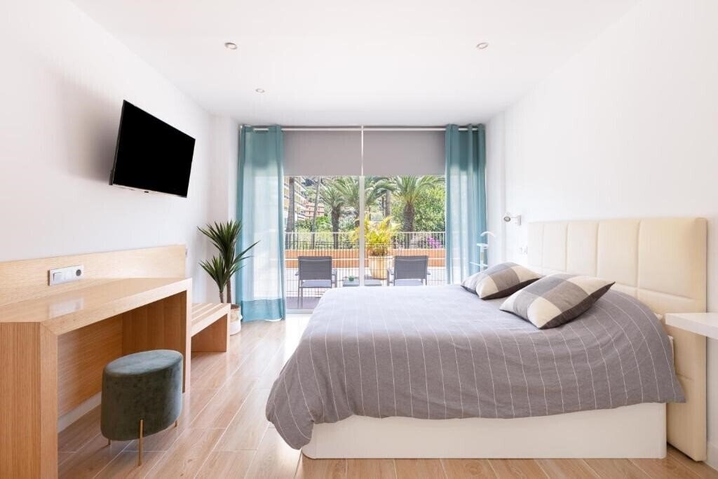 Hotel Palmeras Playa 3*