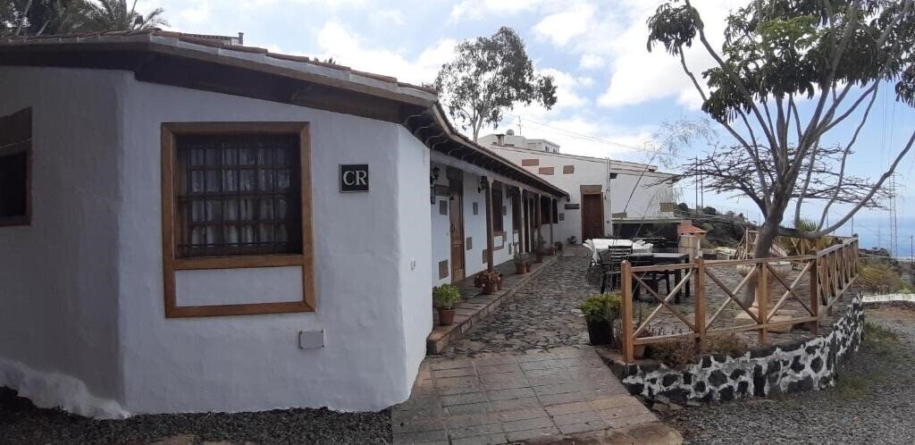 Hotel Casa Rural Finca Las Dulces 3*