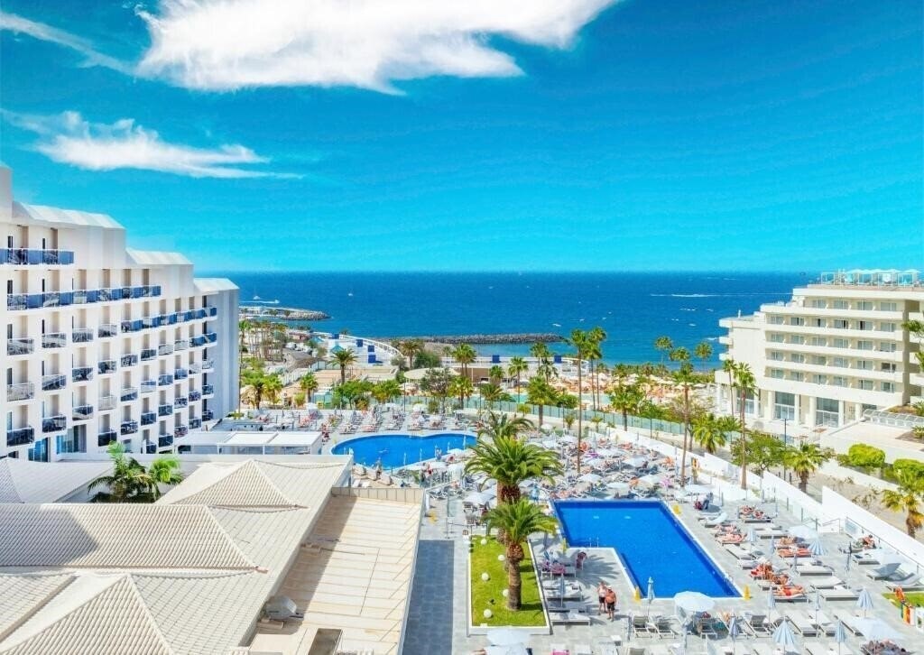 Готель Luabay Costa Adeje (ex. Esmeralda Playa) 4*