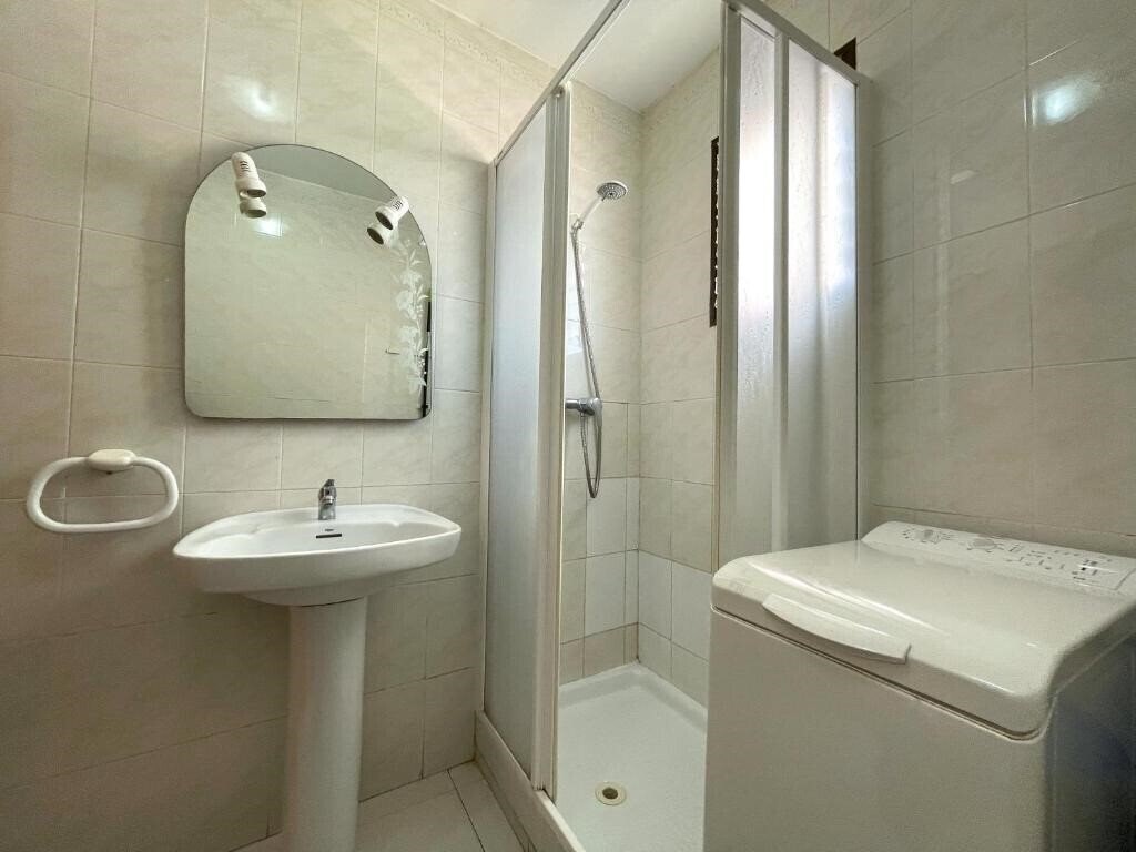 Zdjęcie Apartamentos Oropesa Playa 3000 3*