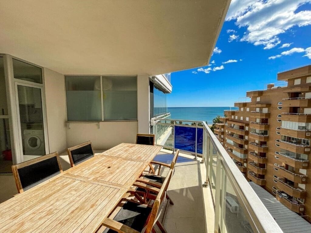 Готель Apartamentos Mondrian Marina Dor 3000 3*