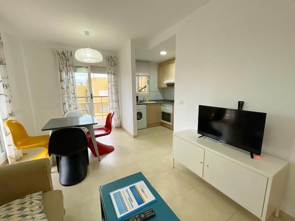 Zdjęcie Apartamentos Los Almendros 3000 3*