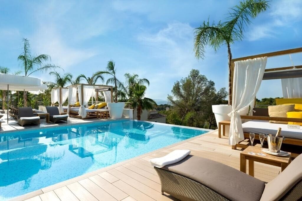 Фотографія Portals Hills Boutique 5*