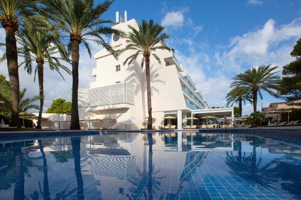 Изображение Mar Hotels Playa De Muro Suites 4*