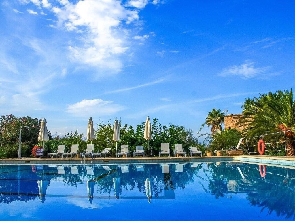 Zdjęcie Finca Predio Son Serra 3*