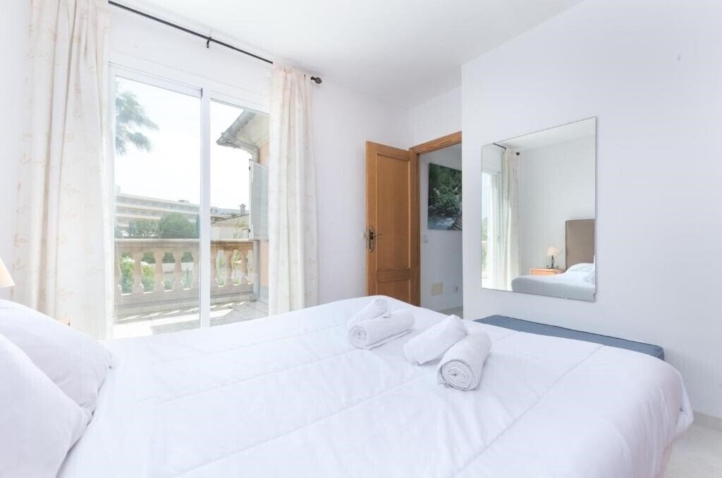 Zdjęcia Es Repos 3*