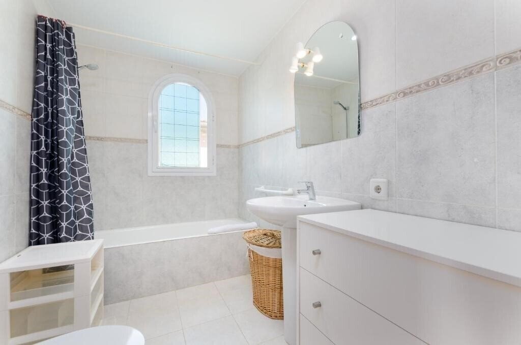 Zdjęcie Es Repos 3*