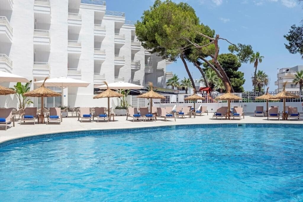 Готель Lago Park Apartments 3*