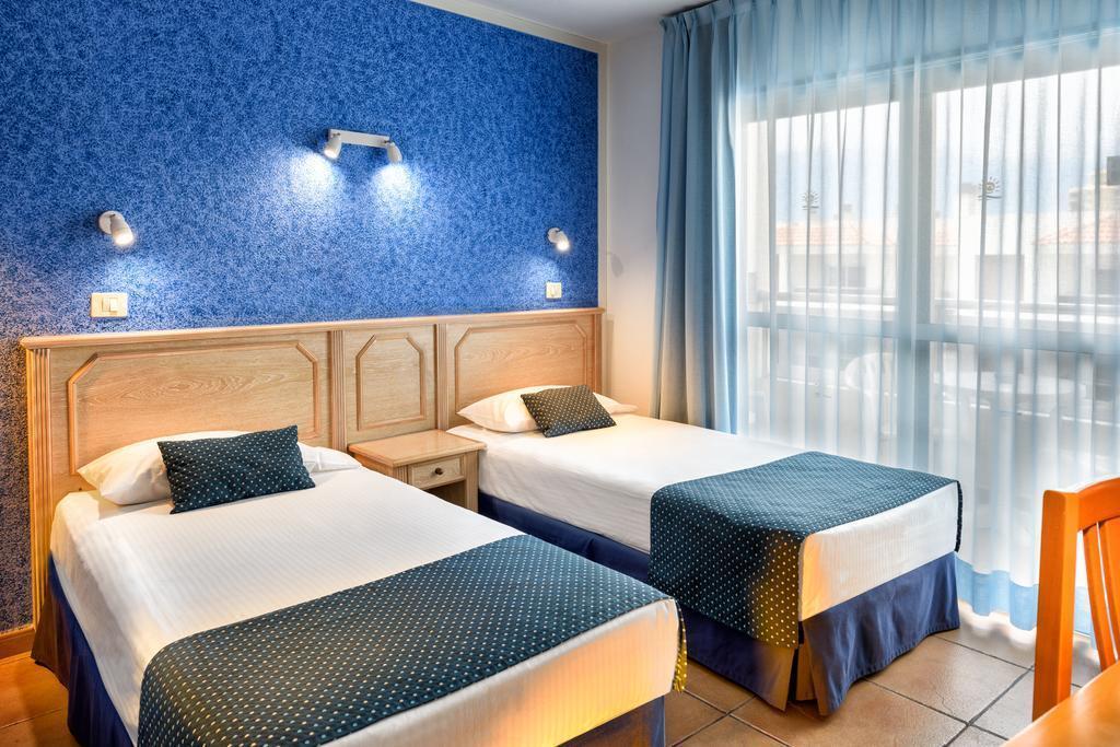 Hotel Apartamentos Oro Blanco 2*