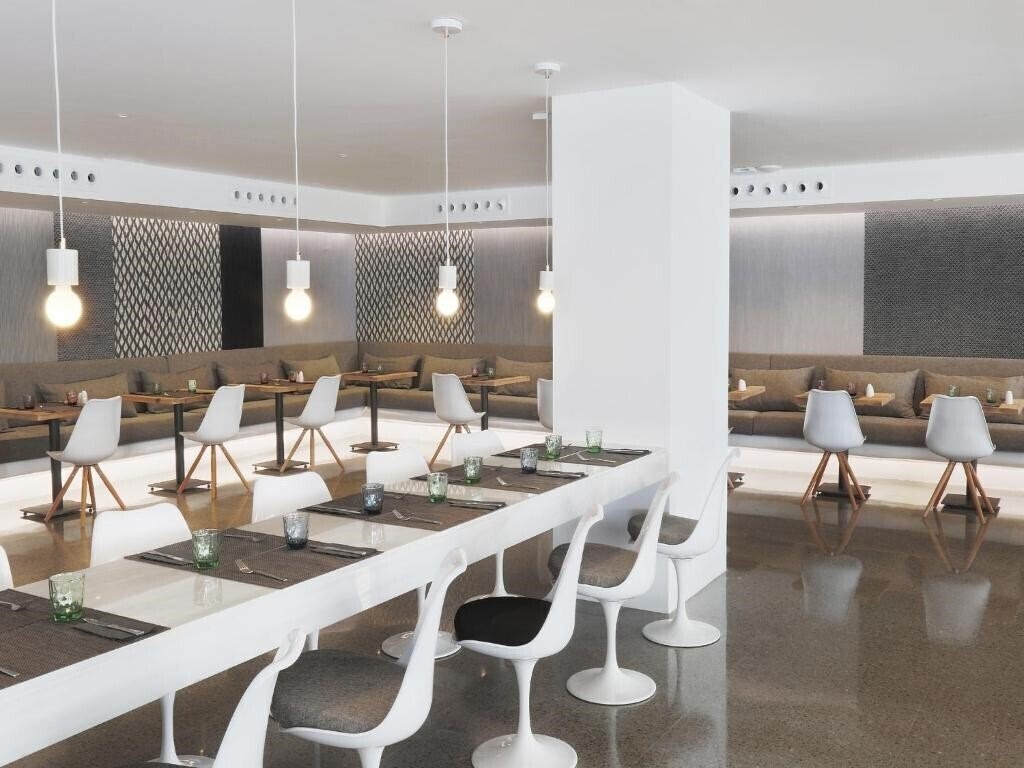 Zdjęcie HM Balanguera Beach (ex. Whala! Ambos Mundos) 4*