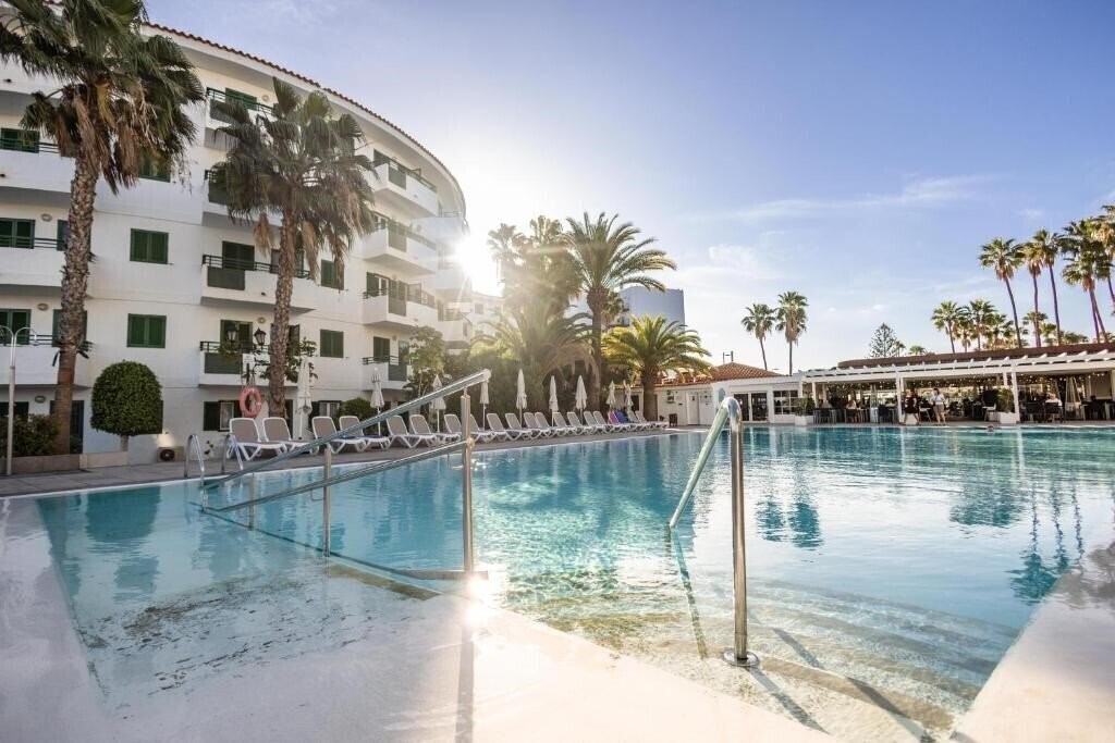 Отель Playa Bonita 4*