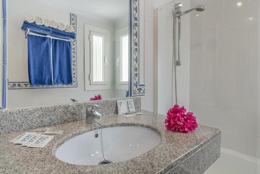 Фотографія Parque Tropical 4*