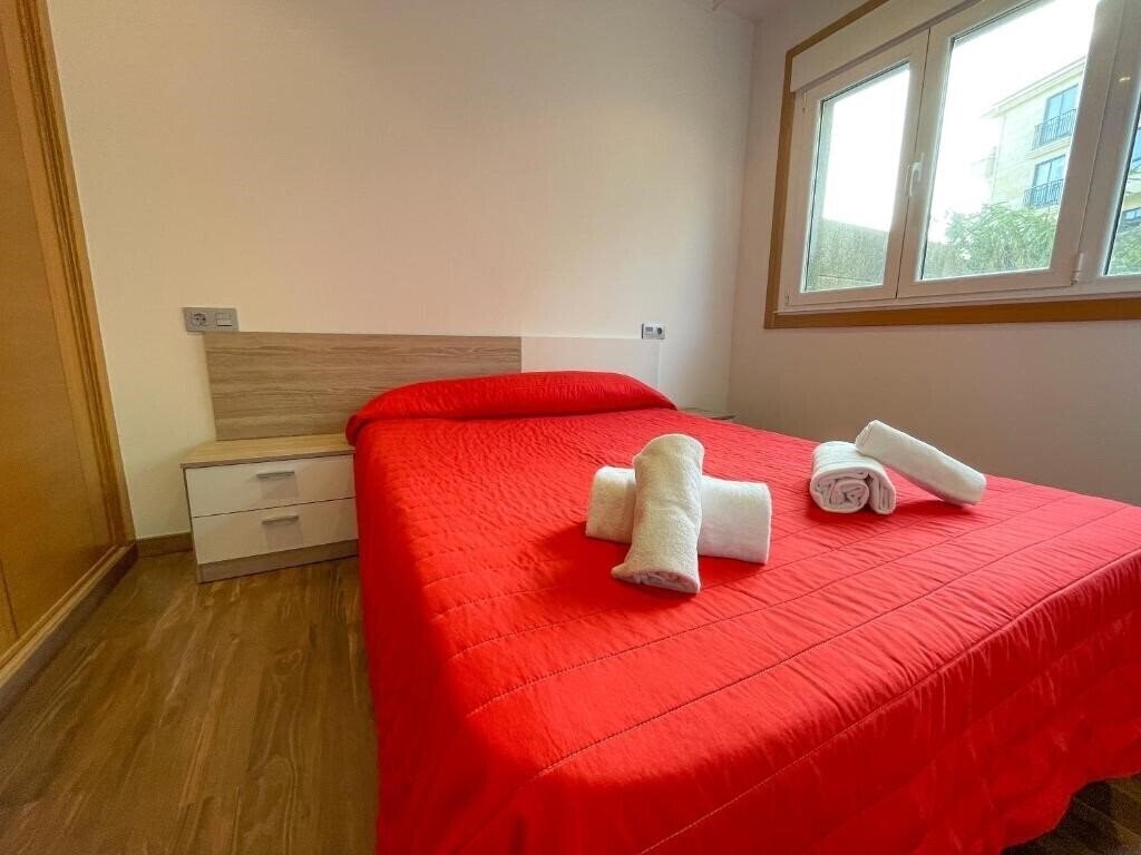 Фото Apartamentos Revolta Sanxenxo 3000 3*