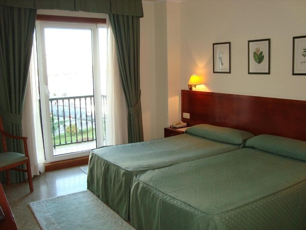 Zdjęcia Bahia Bayona 3*