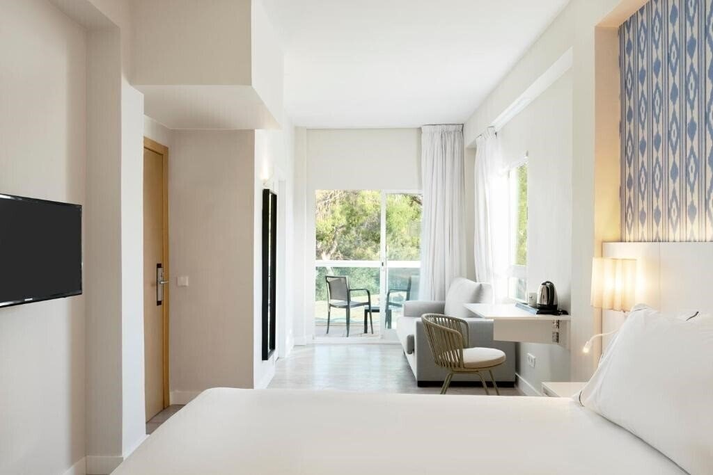 Zdjęcia Exe Portals Nous 4*