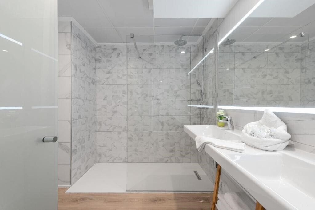 Фотографія Aparthotel Alcudia Beach 3*