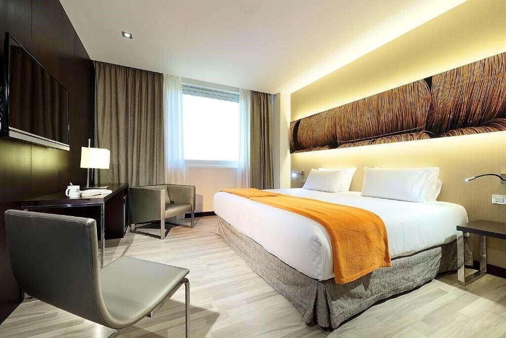 Фотографія Nh Puerto De Sagunto 4*