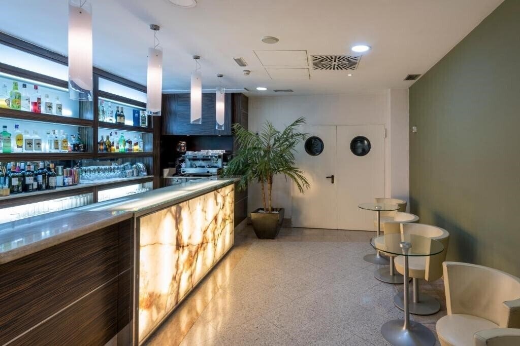 Obraz Hotel Soho Boutique Canalejas 4*
