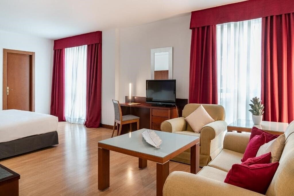 Hotel Vincci Ciudad De Salamanca 4*