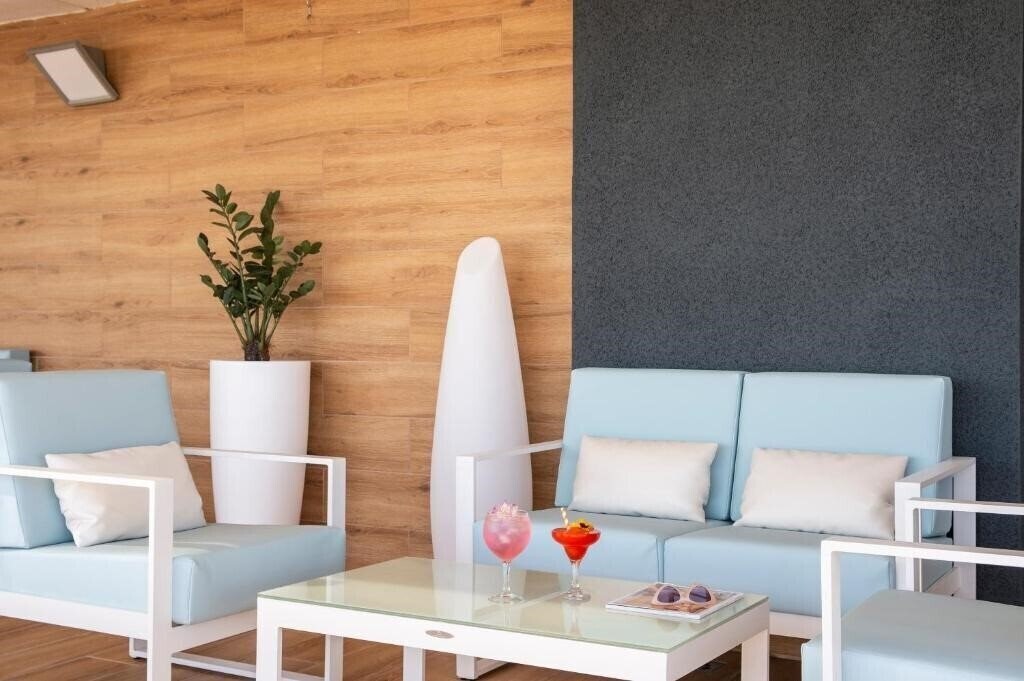 Zdjęcie Playa De Oro Park 3*