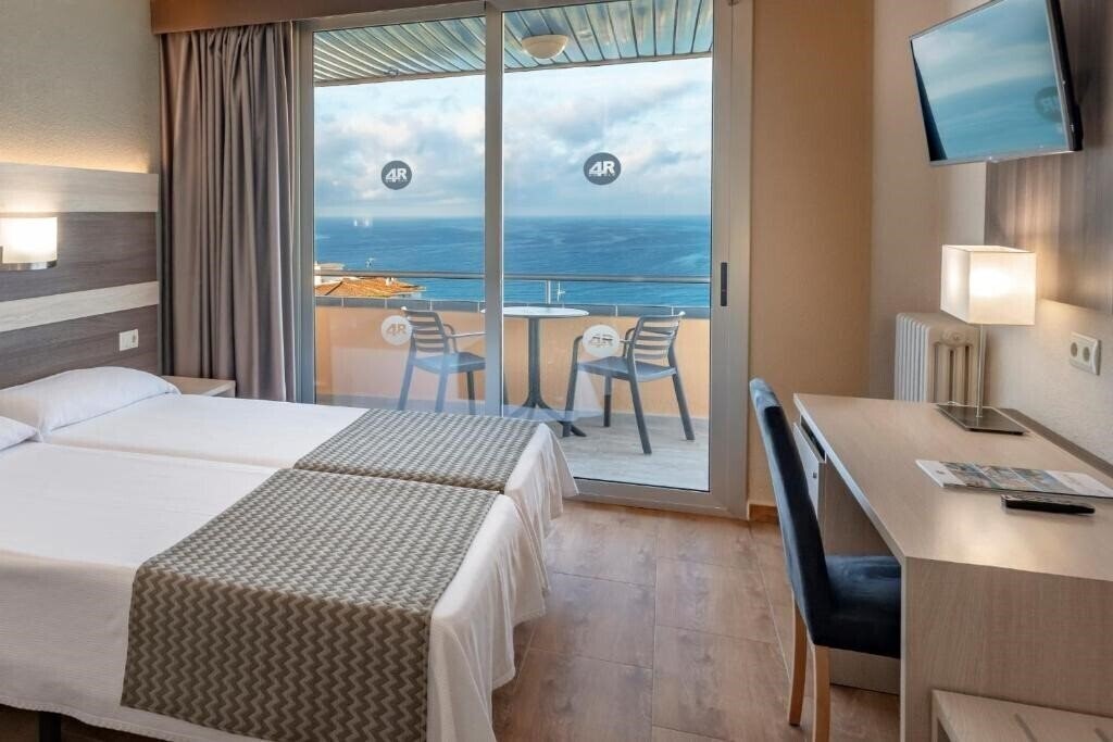 Zdjęcia 4R Playa Park 3*