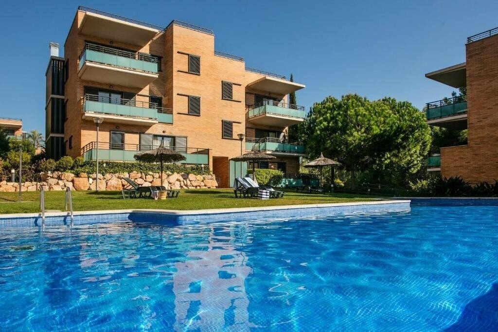 Готель Pierre & Vacances Salou Apt 4*