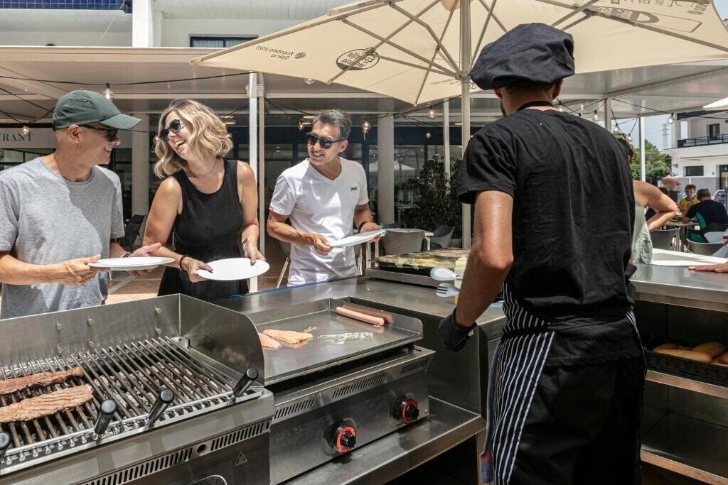 Зображення Pins Platja Apartamentos апартаменты