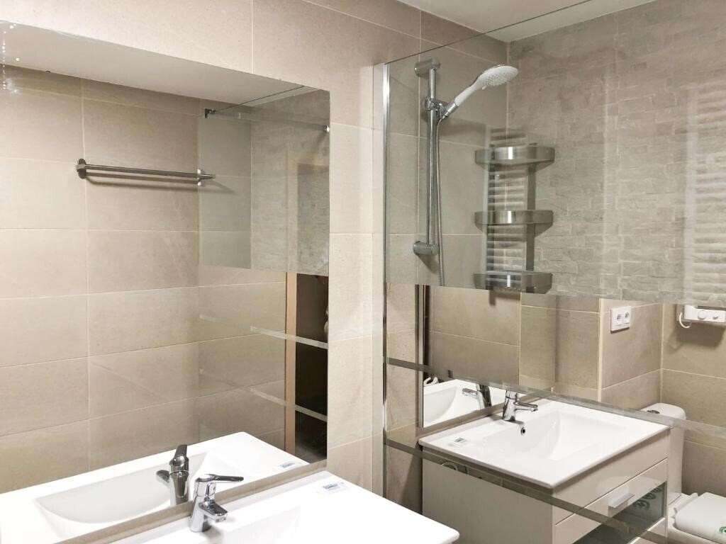 Zdjęcie Acantilados Playa Salou 3*