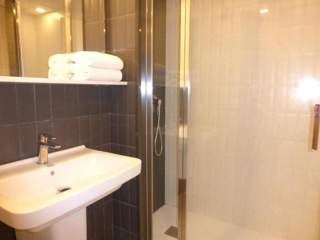 Zdjęcie Rentalmar Alboran Apartamentos 2*