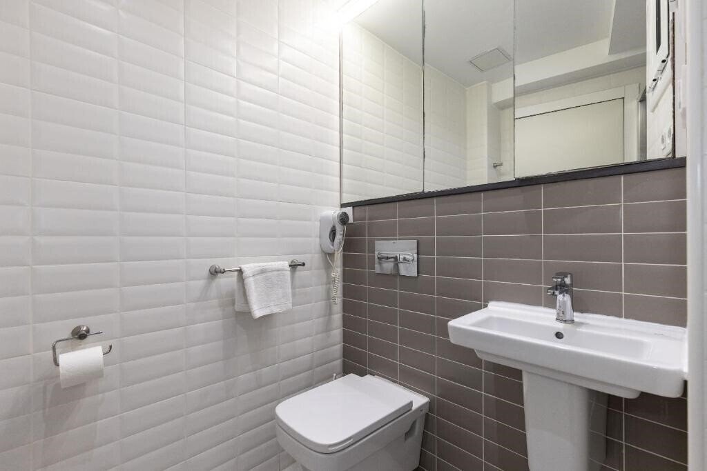 Фотографія Rentalmar Aries Plus 3*