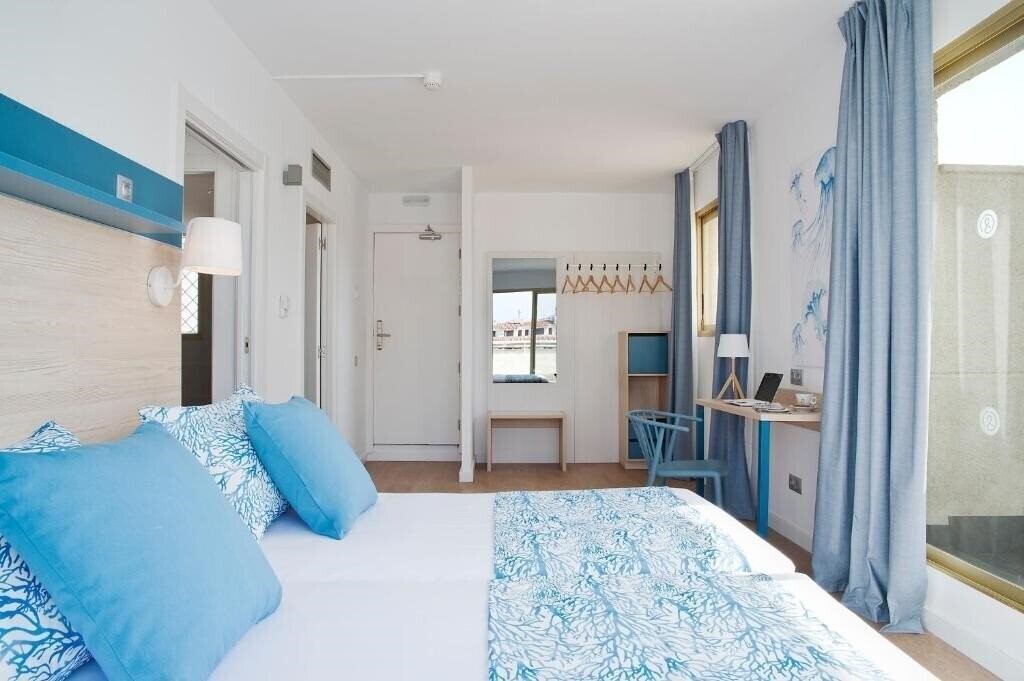 Zdjęcia Rentalmar Salou Beach Apart 4*