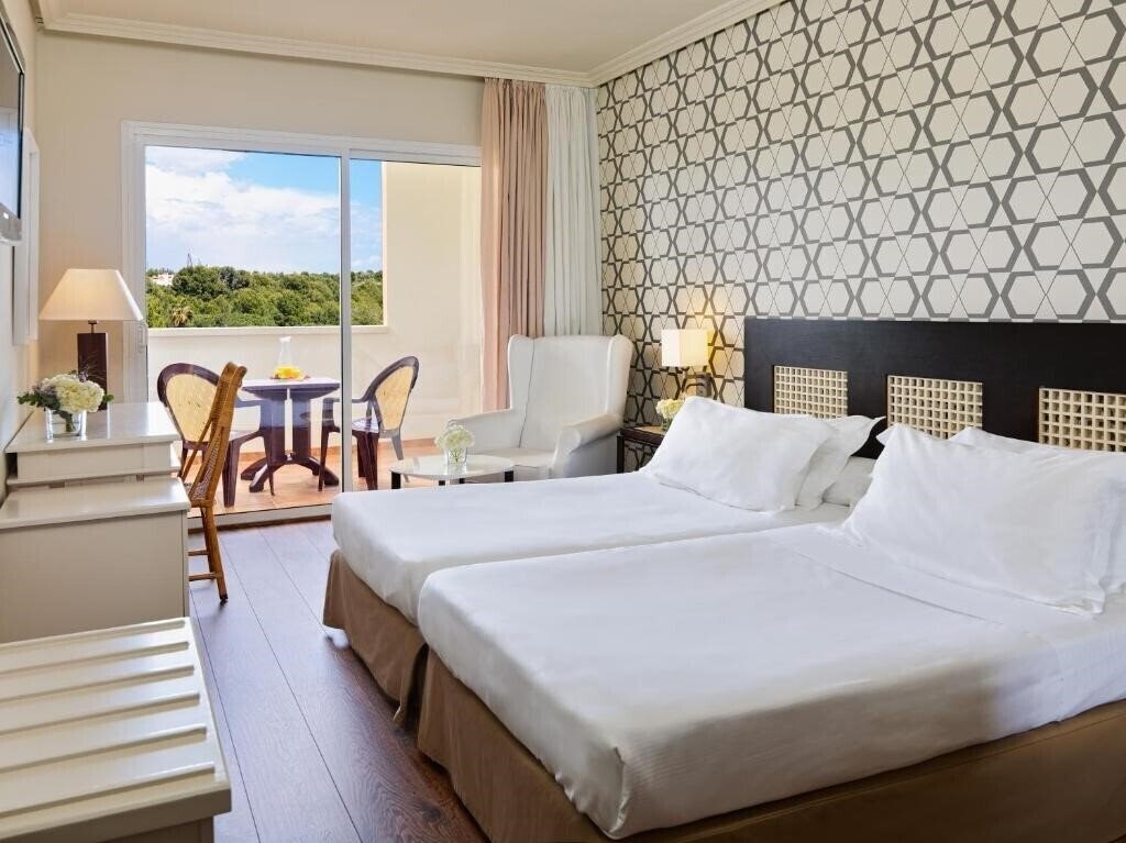 Фотография Salauris Palace 4*