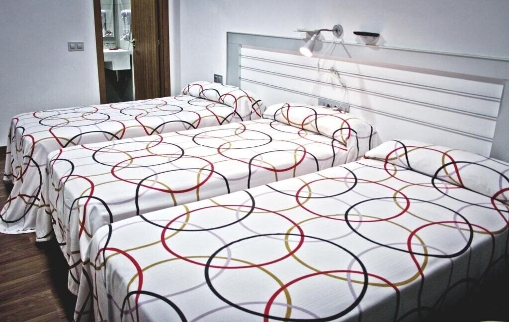 Zdjęcie Hotel La Colombina 2*