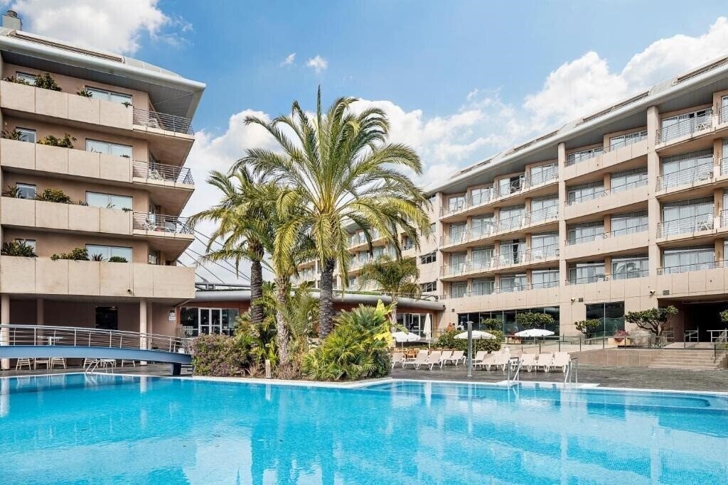Готель Agua Hotel Onabrava 4*