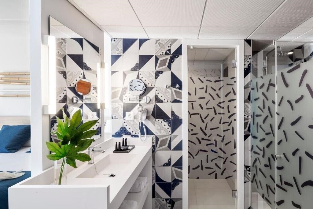 Фотографія Agua Hotel Onabrava 4*