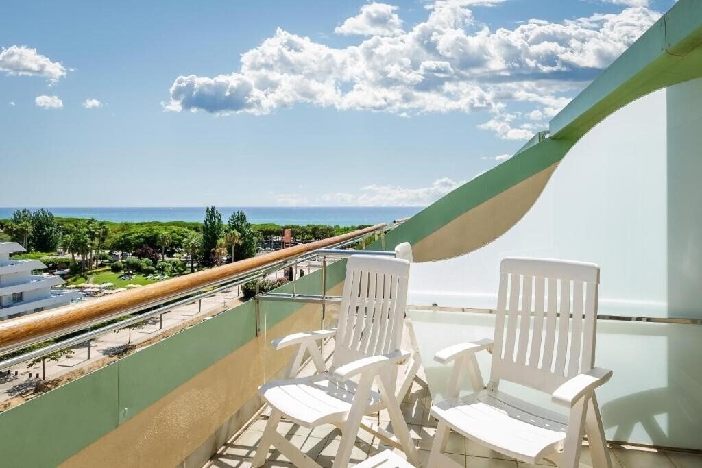 Фотографія Alegria Caprici Verd 4*
