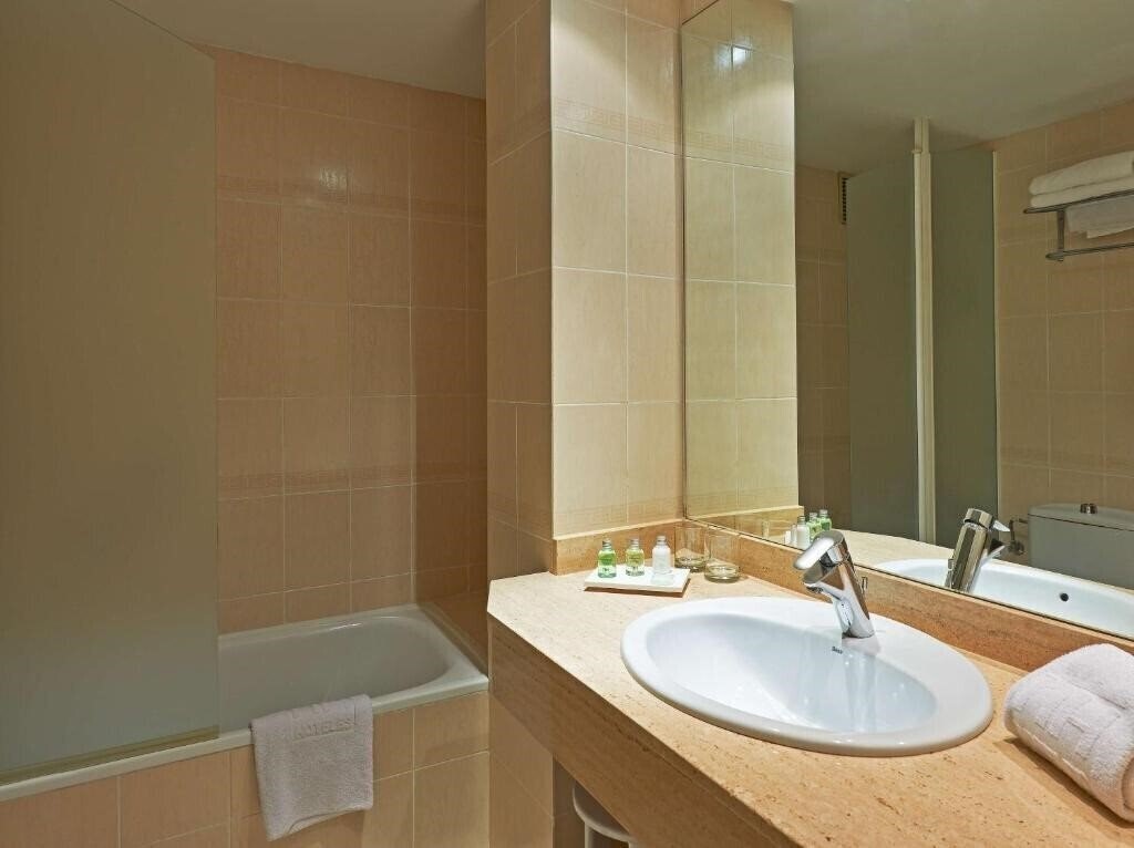 Zdjęcie Nh Sport 3*