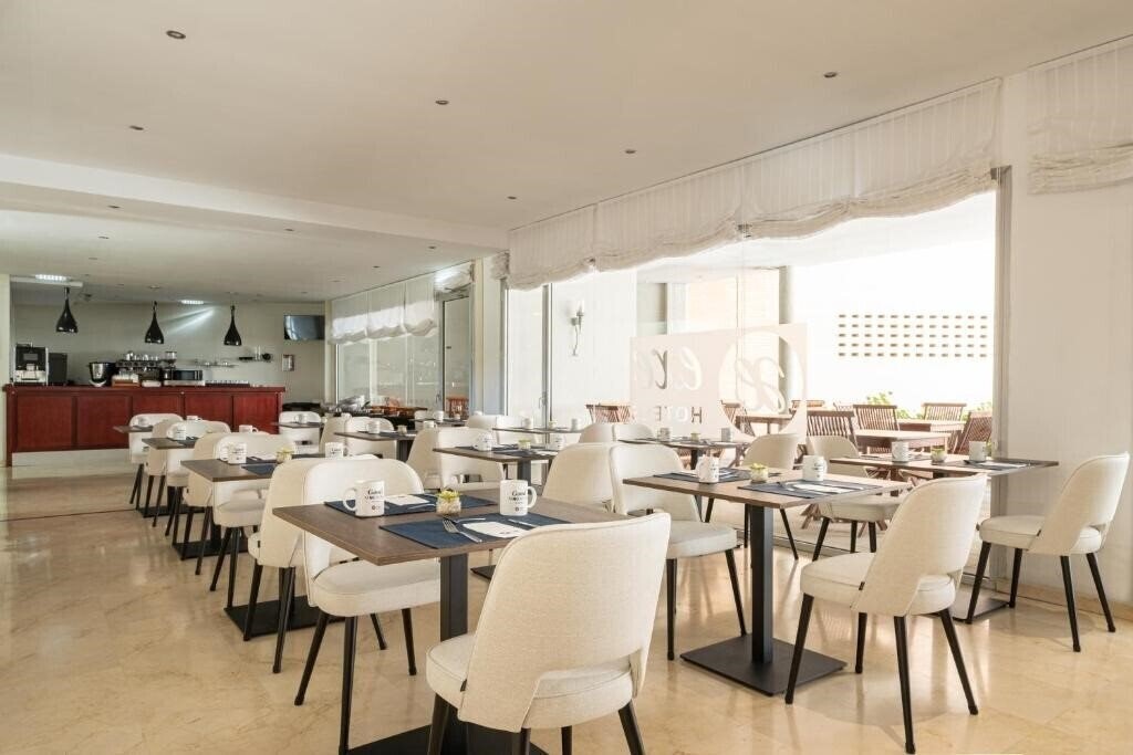 Obraz Eurostars Plaza Delicias 3*
