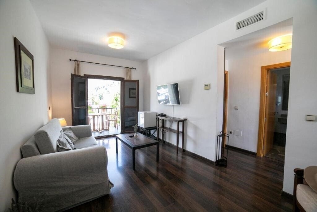 Зображення Villa Turistica De Bubion 3*
