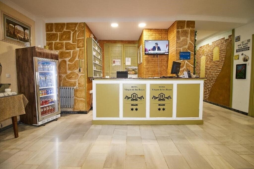 Zdjęcia Virgen de Los Reyes Sevilla 4*