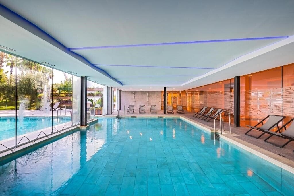 Hotel Barcelo Renacimiento 5*