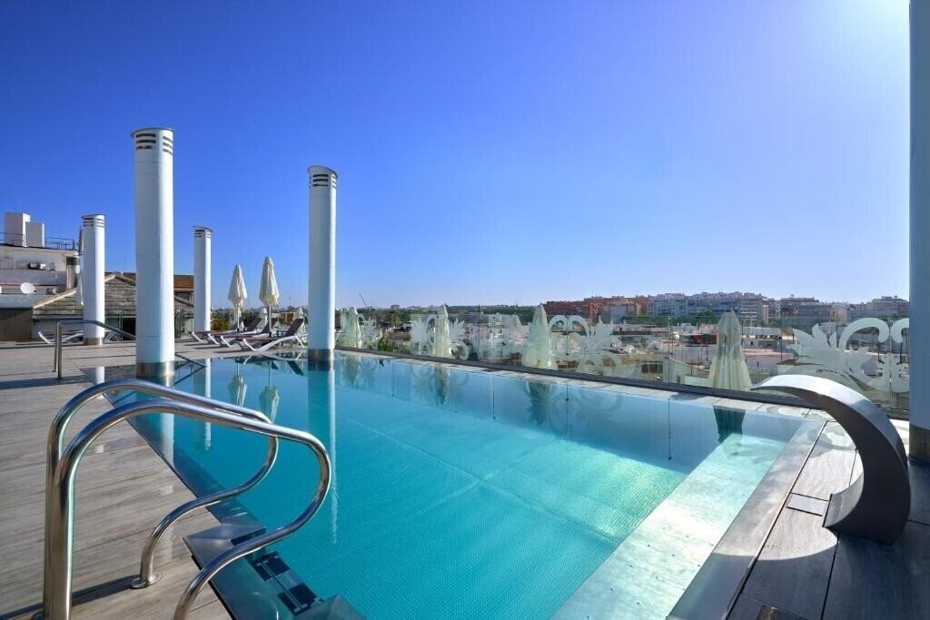 Hotel Montetriana 3*