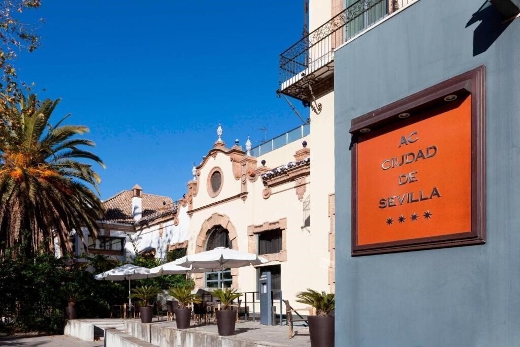 Фотографія AC Hotel Ciudad de Sevilla 4*