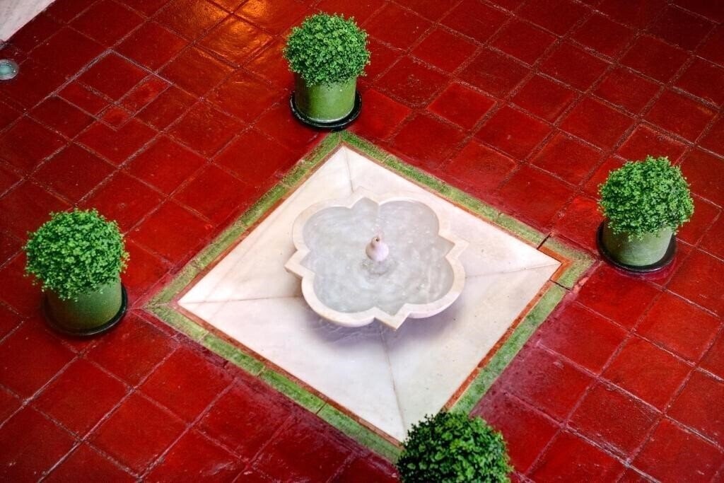 Zdjęcie Sacristia De Santa Ana 3*